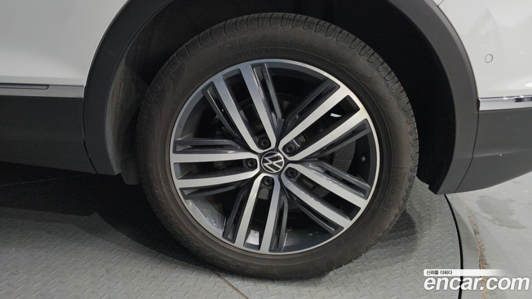 Volkswagen Tiguan 2.0 TDI Prestige, 2022