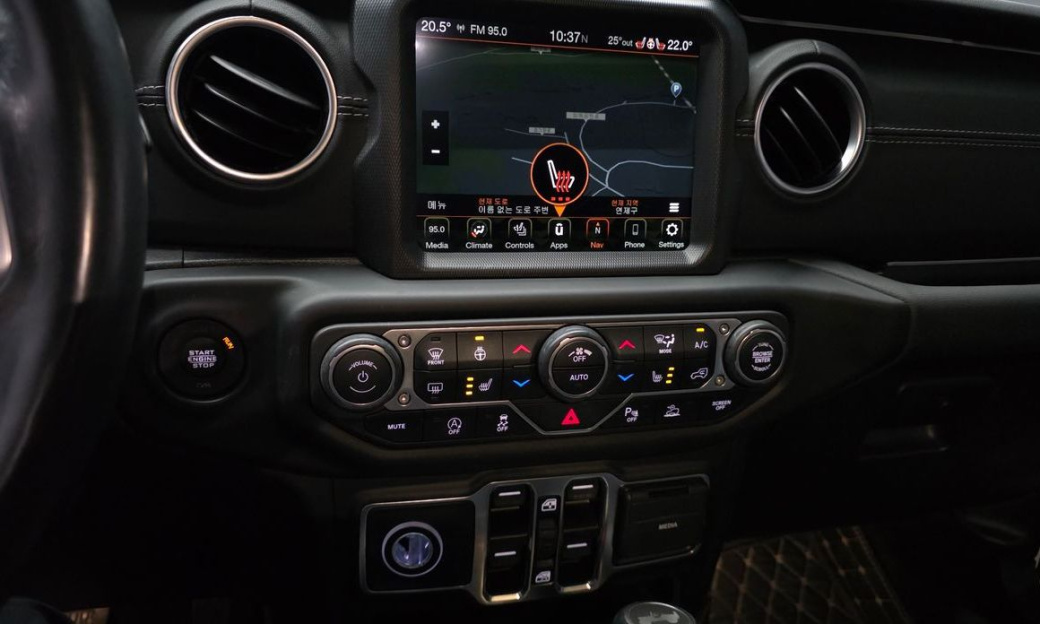 Jeep Wrangler 2.0 Overland 4Door, 2021