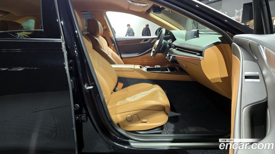 Genesis G80 Gasoline 2.5 Turbo AWD, 2024