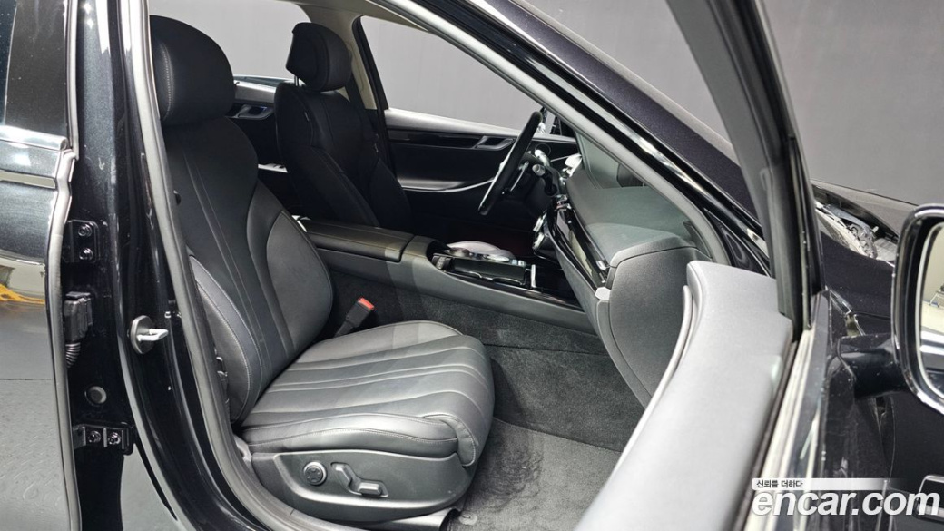 Genesis G80 Gasoline 2.5 Turbo AWD, 2022
