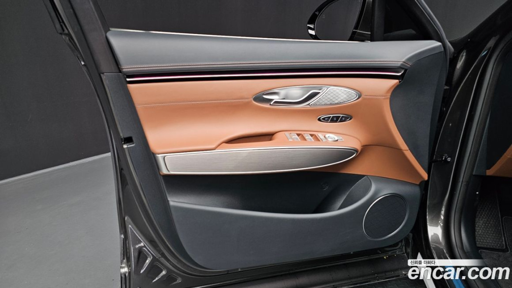 Genesis GV70 2.5T Gasoline 2WD, 2025
