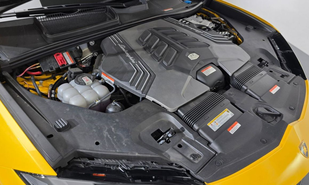 Lamborghini Urus 4.0 V8 Performante, 2024