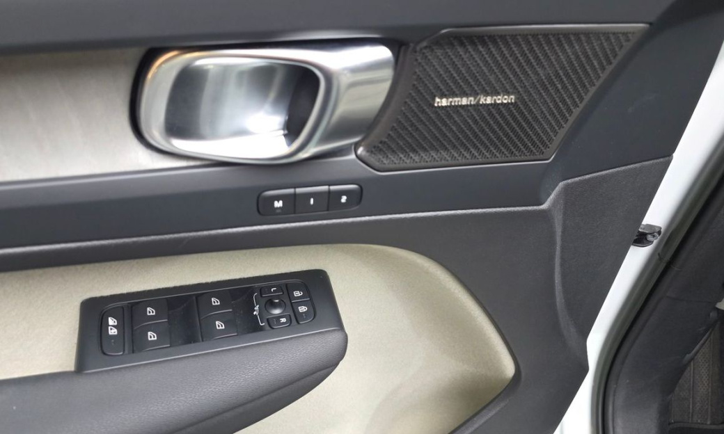 Volvo XC40 B4 Ultimate Bright, 2023