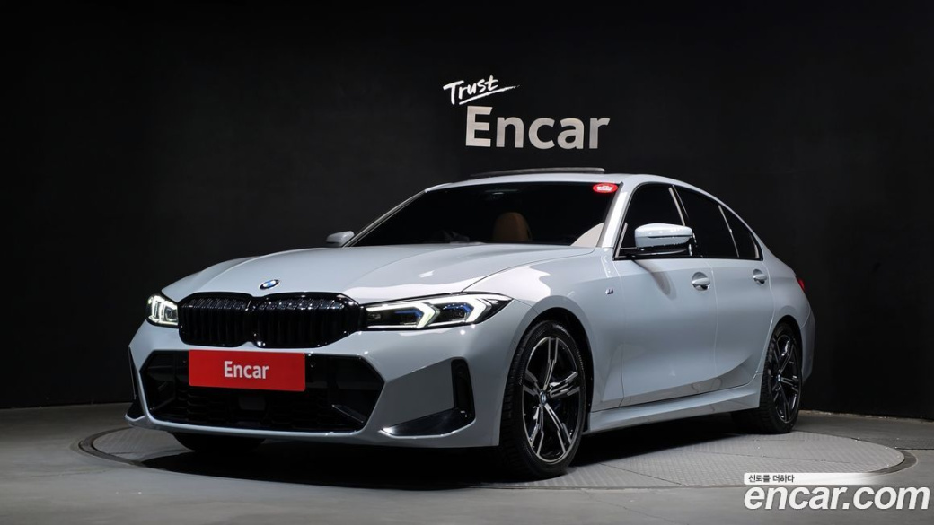 BMW 3-Series 320i M Sport, 2023