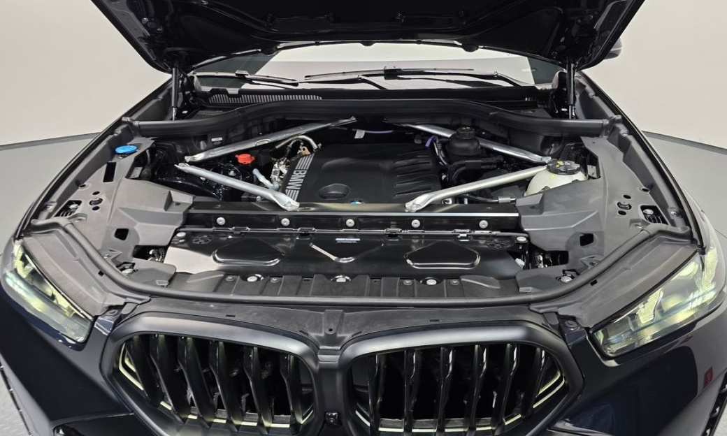 BMW X6 xDrive40d M Sport Online Exclusive, 2025