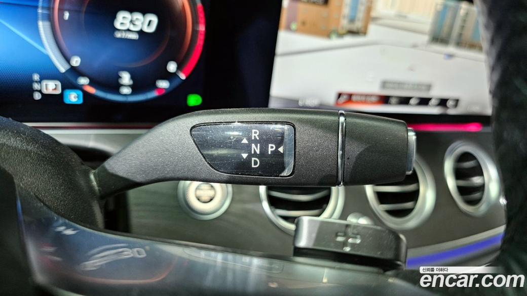 Mercedes-Benz E-Class E220d 4MATIC AMG Line, 2022