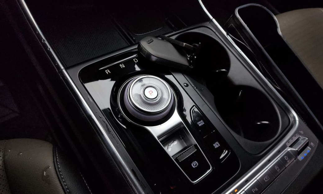Kia Carnival 7-Seater Noblesse, 2025