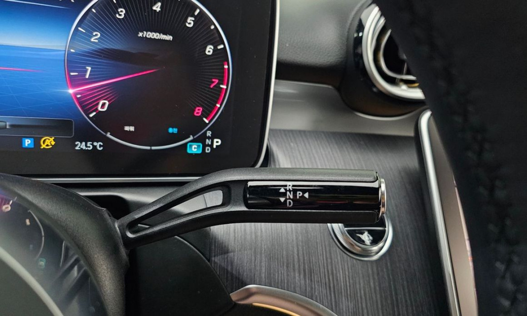 Mercedes-Benz C-Class C300 4MATIC Avantgarde, 2023