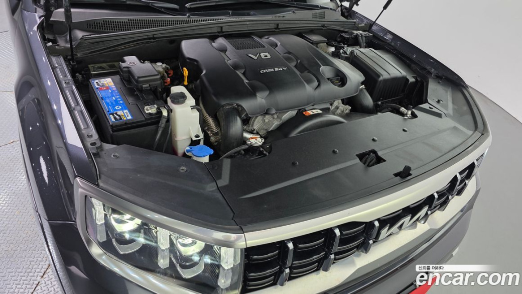 Kia Mohave Diesel 3.0 4WD 5-Seater, 2023