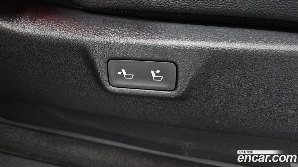 Kia Carnival 9-Seater Noblesse, 2022