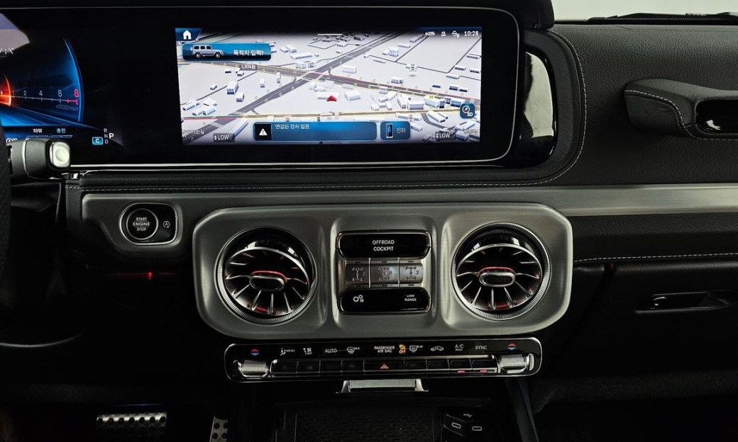 Mercedes-Benz G-Class AMG G63, 2025