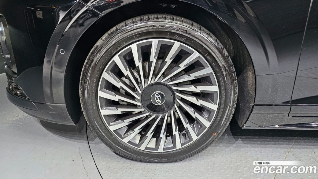 Hyundai Grandeur 2,5 Gasoline 2WD, 2023