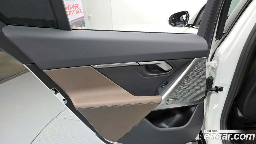 BMW 5-Series 520i M Sport, 2025