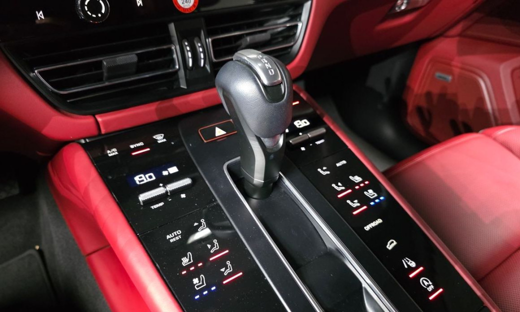 Porsche Macan 2.9 S, 2023