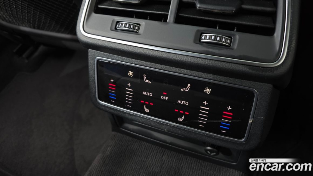 Audi A6 45 TFSI Quattro Premium, 2023