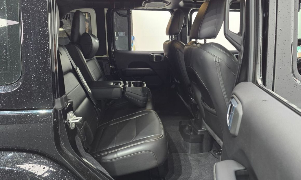 Jeep Wrangler 2.0 Overland 4Door, 2021