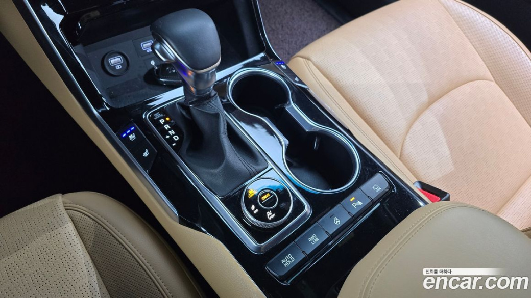 Kia Mohave Diesel 3.0 4WD 5-Seater, 2021