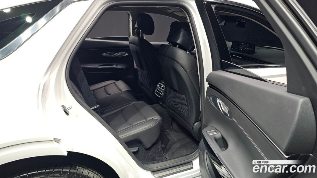 Genesis GV70 2.5T Gasoline AWD, 2024