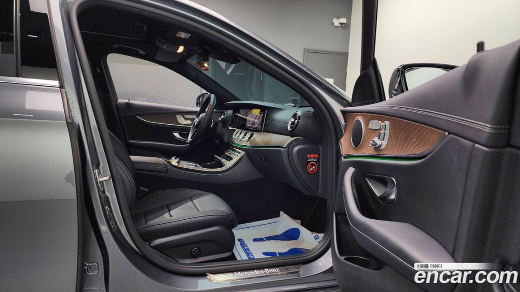 Mercedes-Benz E-Class E250 Exclusive, 2022