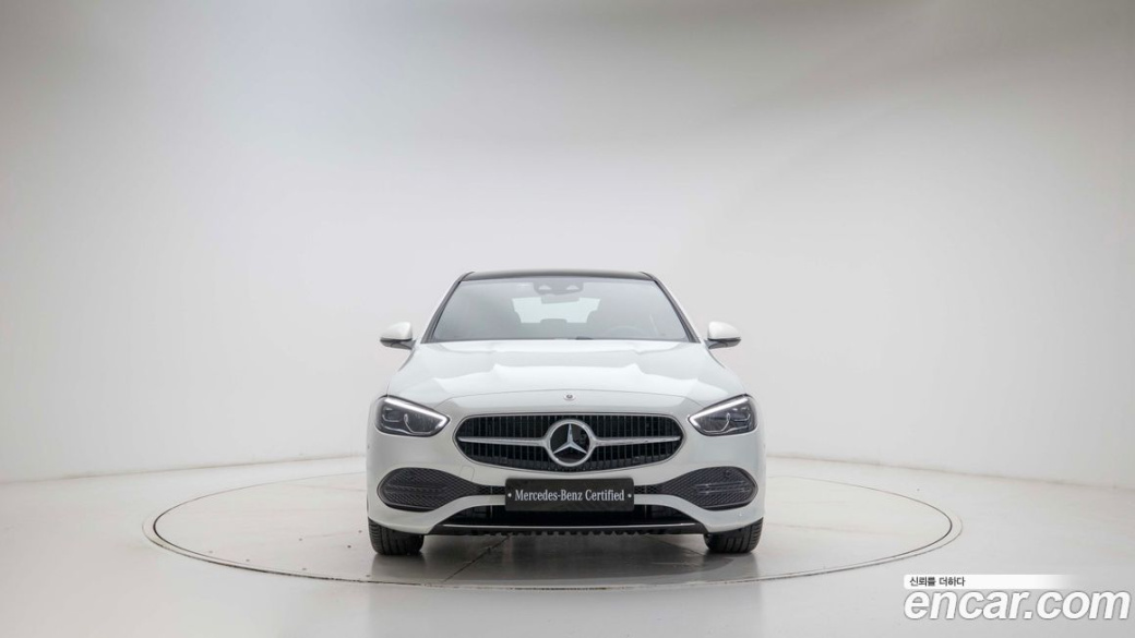 Mercedes-Benz C-Class C200 4MATIC Avantgarde, 2025