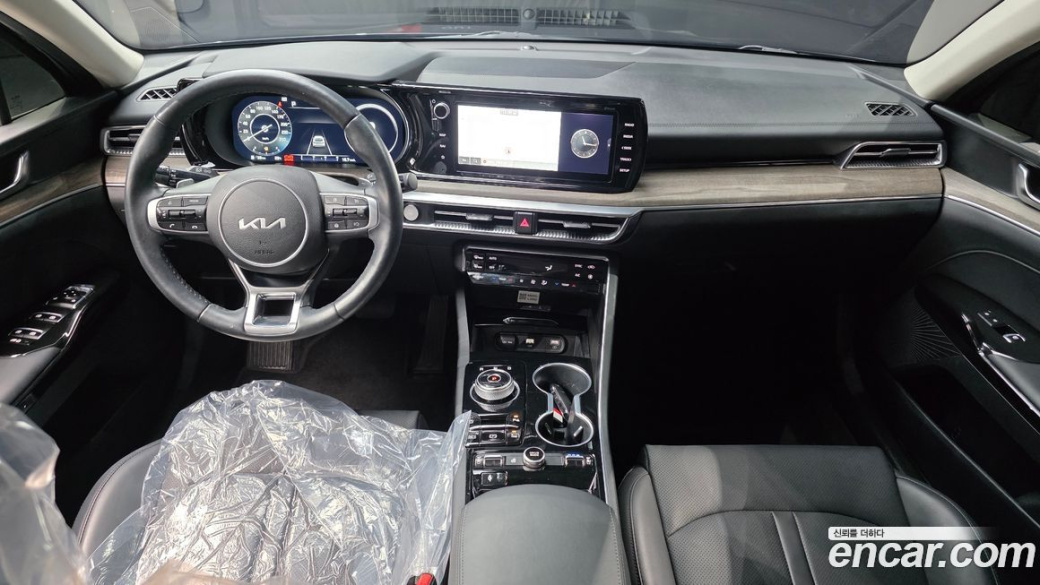 Kia K5 2.0, 2023
