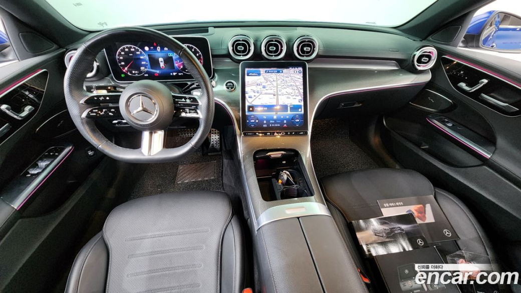 Mercedes-Benz C-Class C300 4MATIC AMG Line, 2023