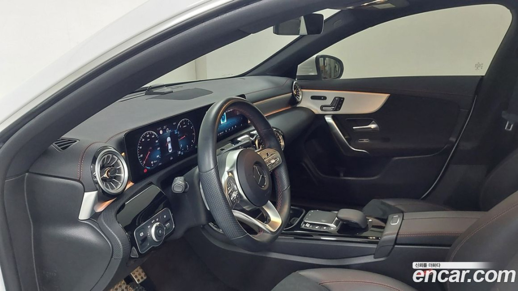 Mercedes-Benz CLA-Class CLA250 4MATIC, 2023
