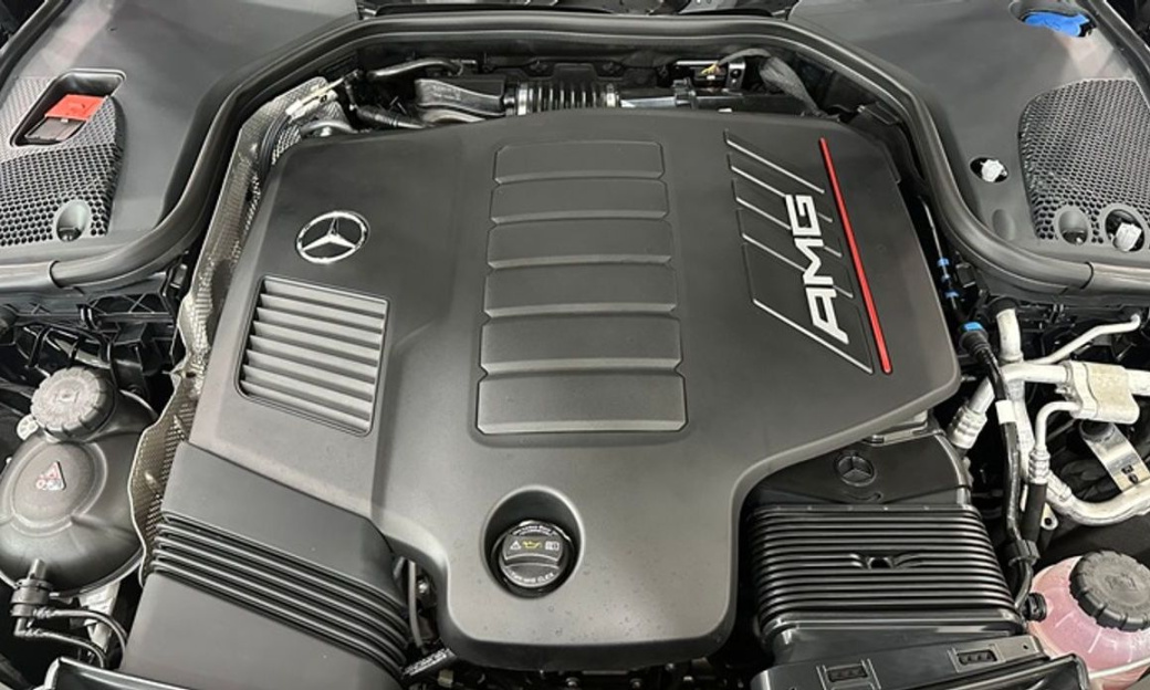 Mercedes-Benz AMG GT 4Door 43 4MATIC+, 2025