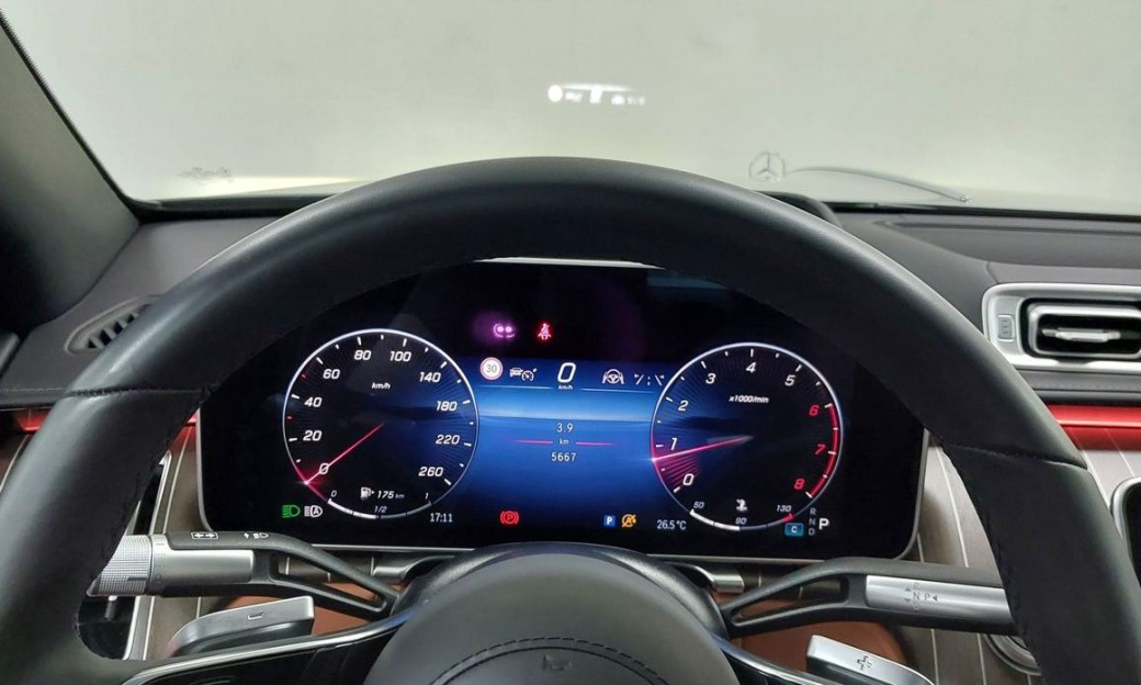 Mercedes-Benz S-Class Maybach S680 4MATIC, 2024