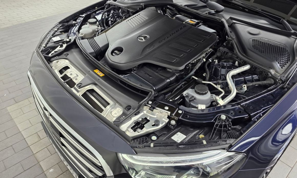 Mercedes-Benz E-Class E450 4MATIC, 2024