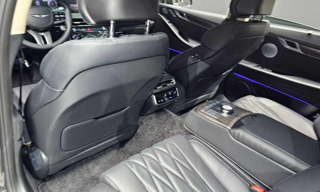Genesis G80 Gasoline 2.5 Turbo AWD, 2025