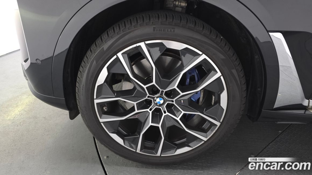 BMW X7 xDrive 40i M Sport 6STR, 2024