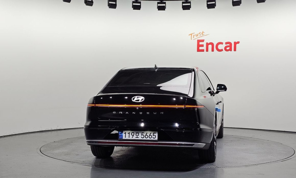 Hyundai Grandeur 2,5 Gasoline 2WD, 2025