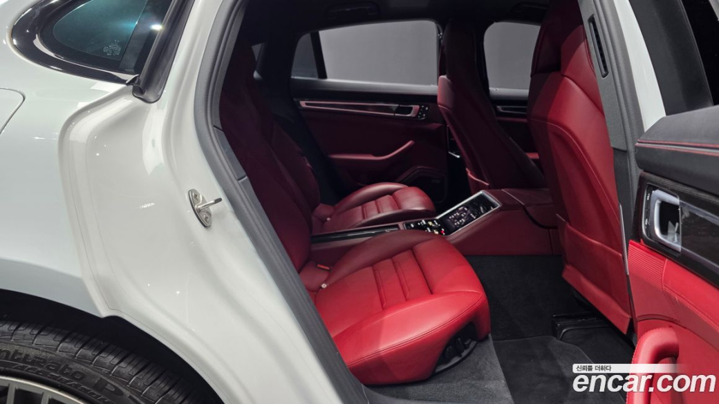 Porsche Panamera 2.9 AWD Platinum Edition, 2022