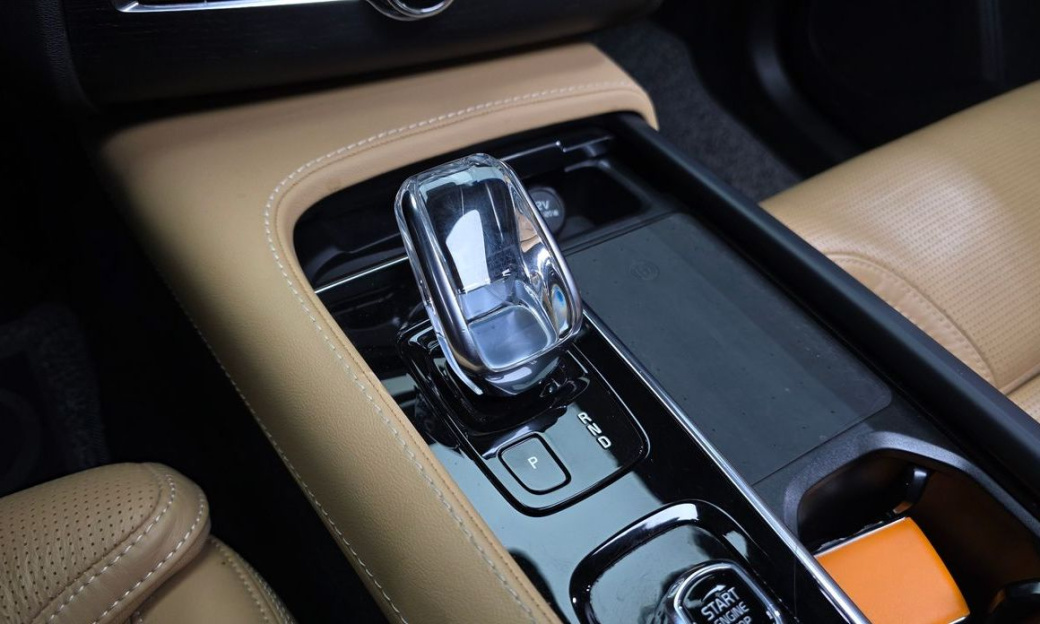 Volvo XC90 B6 Inscription, 2022