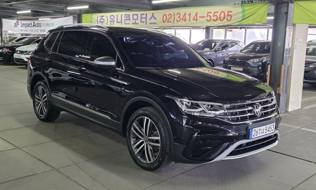 Volkswagen Tiguan 2.0 TSI Prestige, 2024
