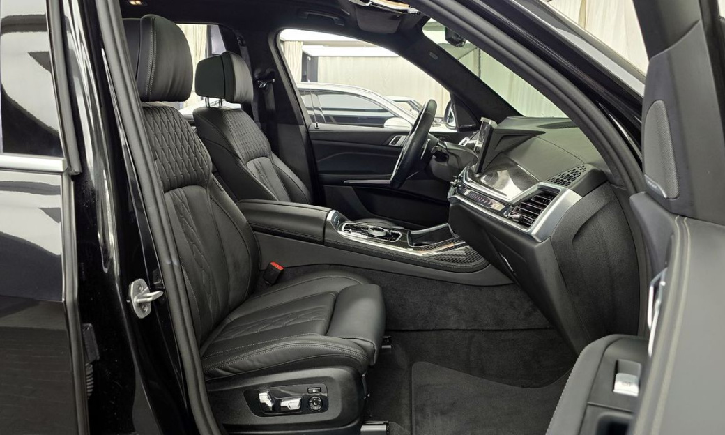 BMW X7 xDrive 40i M Sport 7STR, 2025