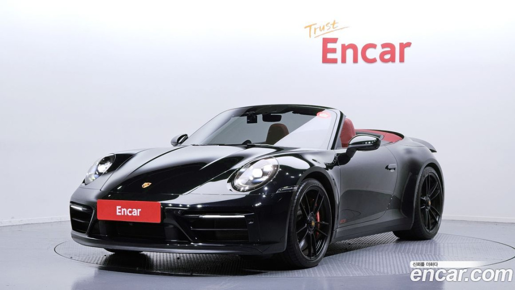 Porsche 911 Carrera 4 GTS Cabriolet, 2022