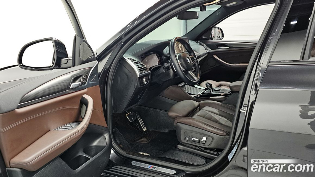 BMW X4 xDrive20i M Sports Pro, 2022