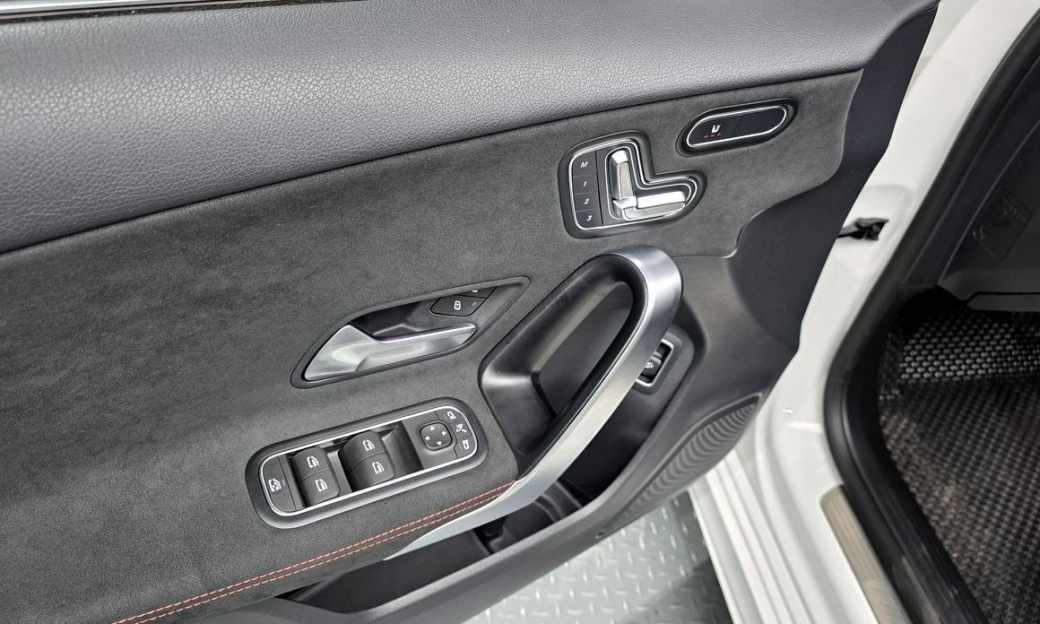 Mercedes-Benz A-Class AMG A35 4MATIC Sedan, 2024