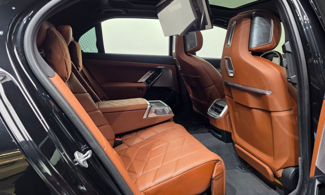 BMW 7-Series 740i xDrive M Sport, 2024