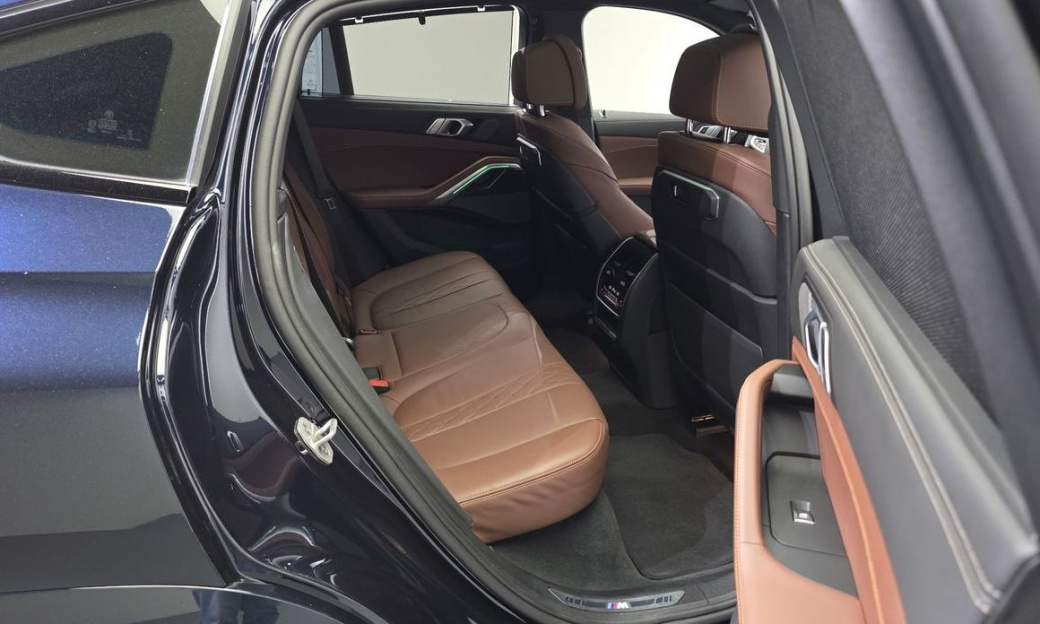 BMW X6 xDrive40i M Sport, 2024