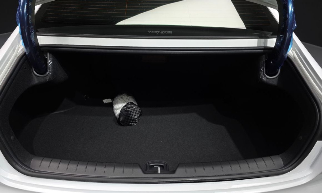 Hyundai Grandeur 2,5 Gasoline 2WD, 2026