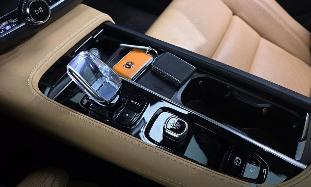 Volvo S90 B6 AWD Ultimate Bright, 2024