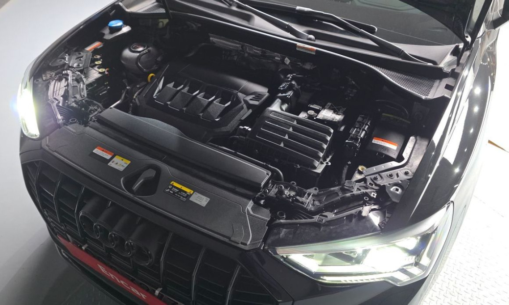 Audi Q3 40 TFSI Quattro Premium, 2025