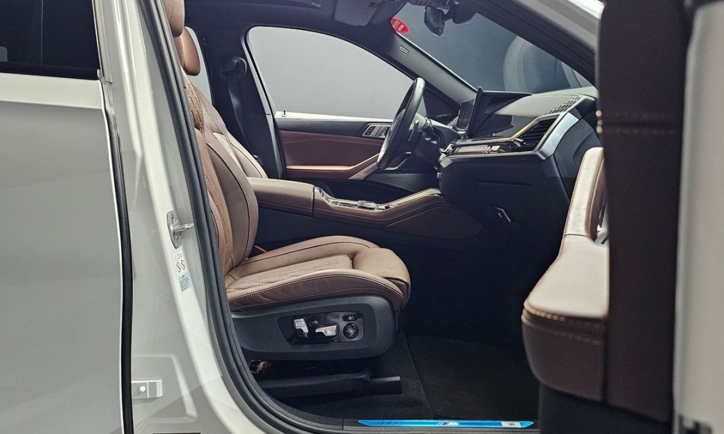BMW X6 xDrive40i M Sport, 2024