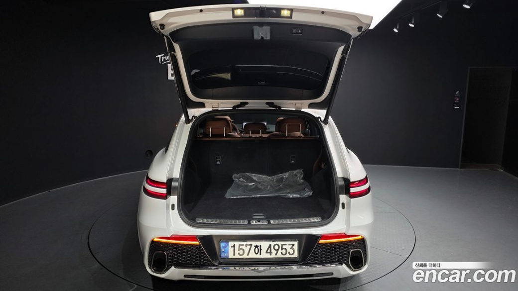 Genesis GV70 2.5T Gasoline 2WD, 2021