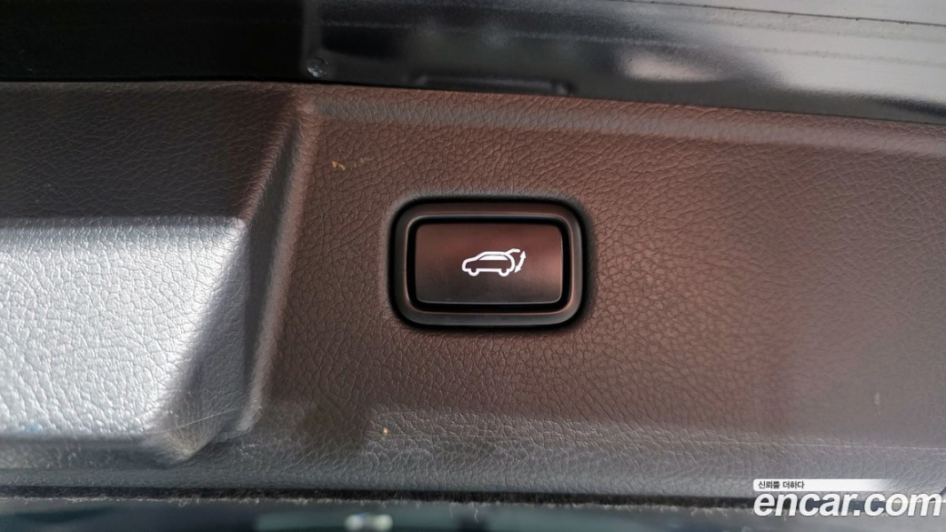 Kia Mohave Diesel 3.0 4WD 6-Seater, 2022