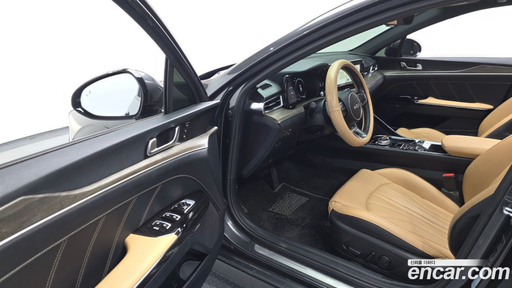 Kia K5 2.0, 2023