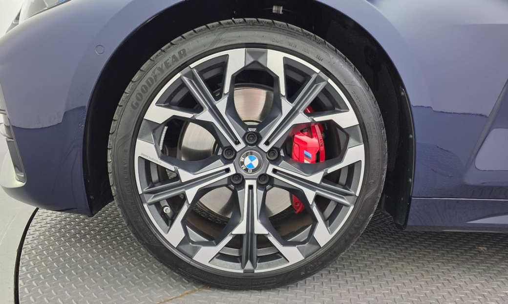 BMW 4-Series M440i xDrive Pro First Edition Convertible, 2025